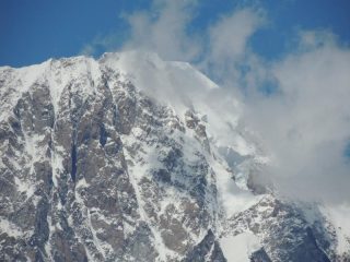 il bianco sembra lì