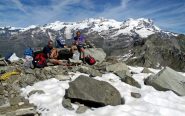 Pranzo ai piedi del ghiacciaio del Netscio