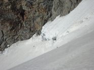 ed allora 'decidiamo' di finirci dentro, per nostra fortuna atterriamo in una zona dove è chiusa...