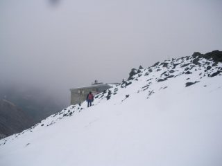 Il mesto rientro al rifugio...