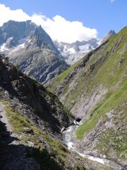 la gola del vallone di Bellecombe dal sentiero belvedere