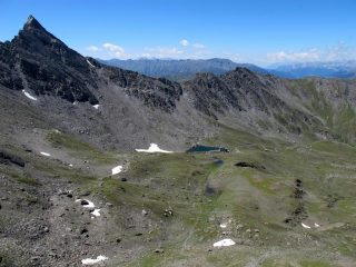 Bric Boucie e il pianoro del rifugio dalla Gran Guglia