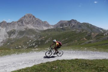 pedalando in uno scenario magnifico! 