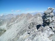 Dalla vetta verso i Denti di Maniglia