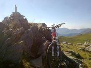 la punta,sullo sfondo l'Alpe del Conte