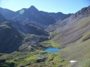 Rifugio e lago Arbolle dal colle Chamole