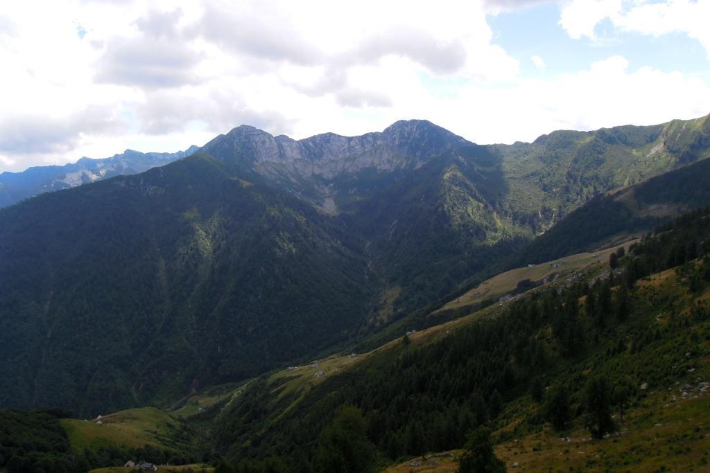 Valle del Basso vista dalla Costa Scarone