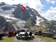 la terrazza del rifugio