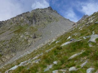 fuori dal canale verso l'ancora lontano passo di scaletta