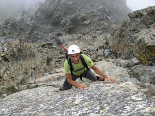 Beppe in azione sulla placca terminale