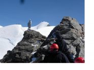 La Madonnina del C.Nero..si notano due sulla Ludwigshohe a  dx e la Cap.Margherita..
