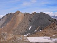 Il versante da attraversare visto dal lato della cima