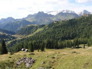 panorama verso la marmolada