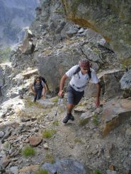 uno dei passaggi esposti dopo il cartello 