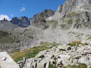 pietraia dietro il bivacco