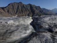 ghiacciaio della losa sullo sfondo punta galisia