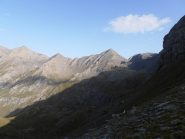 05 - giunti al Colle di Spiol appare la Punta Costan... inizia la discesa e la risalita