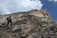 salendo verso la barra rocciosa che precede la cima (21-8-2012)