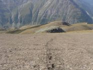 discesa diretta su tracce di sentiero