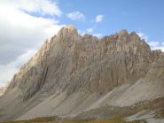 Dal basso sembra impossibile salirla...