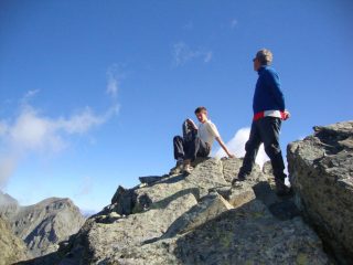 In cima