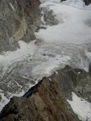 sulla cresta, uno sguardo verso il basso