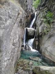 C25 sullo sfondo e C7