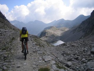 discesa verso il lago di Fremamorta