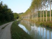  lungo il naviglio d'Ivrea a Borgomasino
