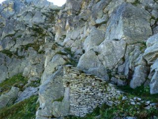 scalinata che scende al lago Boiret
