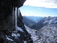 Acceno d'inverno nel Vallon de Roche Noir..piccoli sullo sfondo il Monviso con alla sua dx il Pic de Rochebrune.