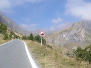 cartello impietoso (14%) ad inizio salita (e non è il tratto peggiore!)