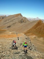 Il pic de Caramantran con le due ruote....