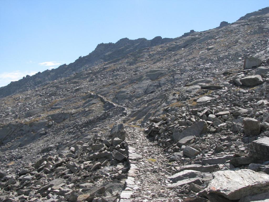 Punta della Cadrega dal sentiero reale