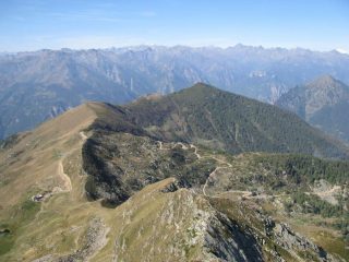 Il proseguimento di cresta fino al Bec di Nona