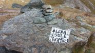 il primo bivio incontrato al Pian Sulè, si tralascia l'itinerario per Lera e Sulè (22-9-2012)