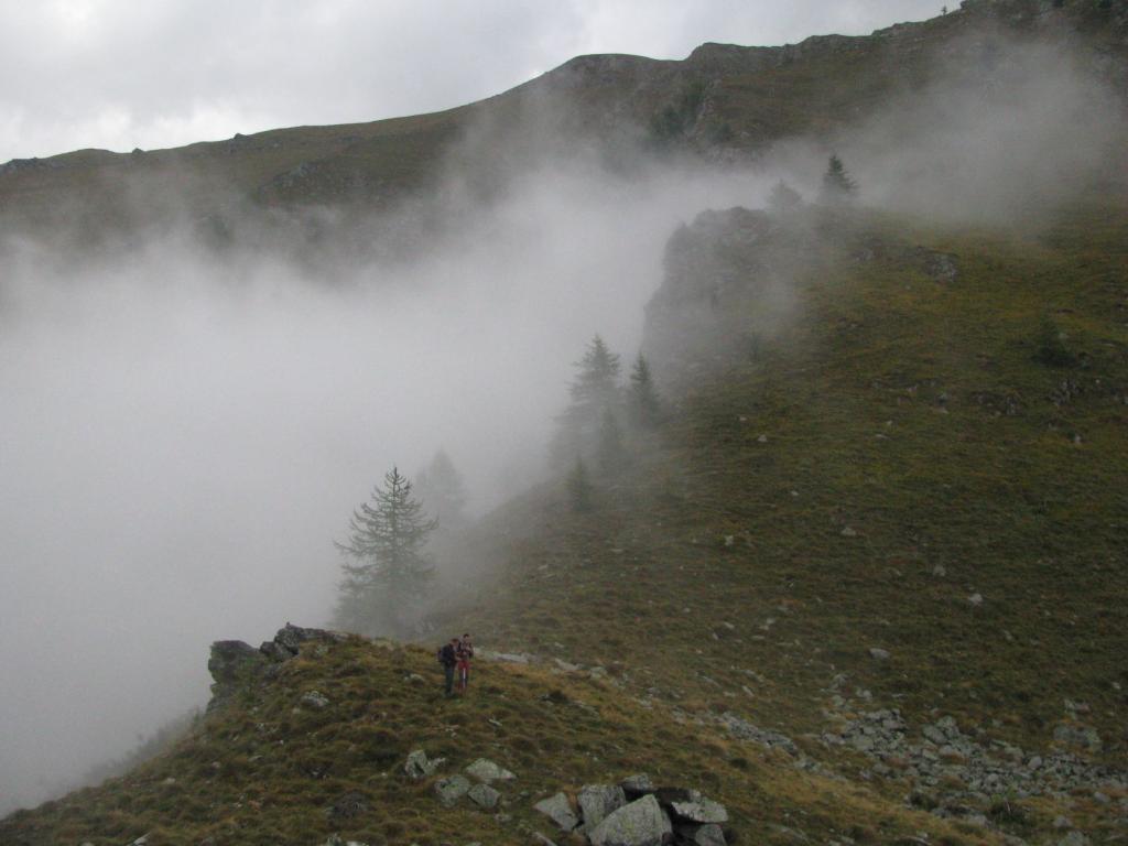 Arrivo a Pian Coupet in contemporanea alla nebbia