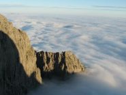 mare di nebbia sulla pianura