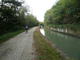  lungo il naviglio d'Ivrea nei pressi di Moncrivello