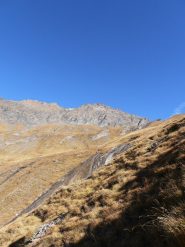 08 - ingresso nel vallone sospeso sotto il Pierre Menue