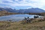 uno dei numerosi laghi alpini m.2200 circa