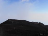 26 - i crateri del 2002, posti a sud della Torre del Filosofo