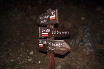 il cartello indicatore all'inizio del sentiero a La Blachière (7-10-2012)