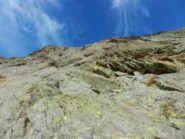 Calate vertiginose con cielo azzurro