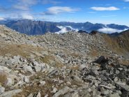 Dall'inizio della pietraia finale panorama verso la bassa VdA