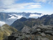 Dalla dorsale di salita, panorama verso il Mont Mars