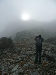 Il sole cerca di sfondare ma non ci riesce !