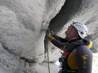 nuova catena all'uscita del vecchio canale irrigazione