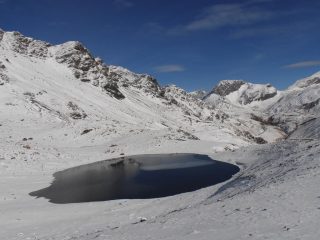 03 - lago a centro vallone di salita