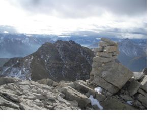 La Rocca di Thures dalla Rocca Riondi..